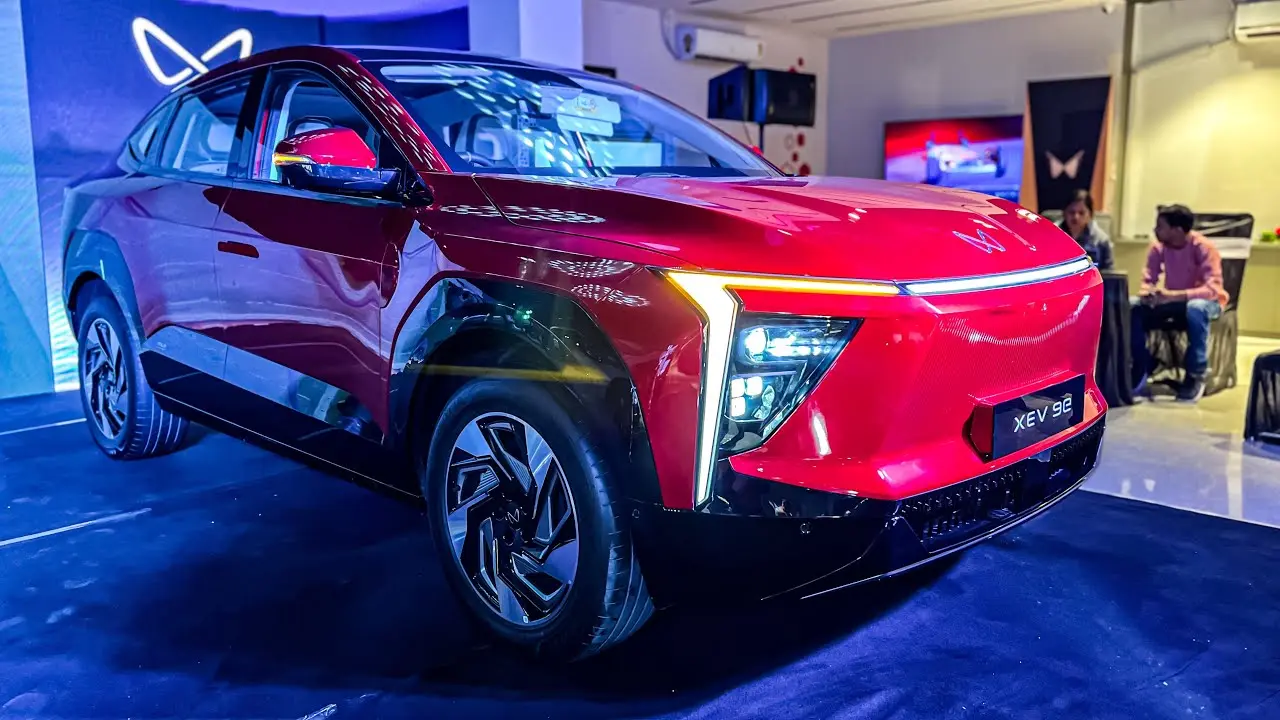 Mahindra XEV 9 2025